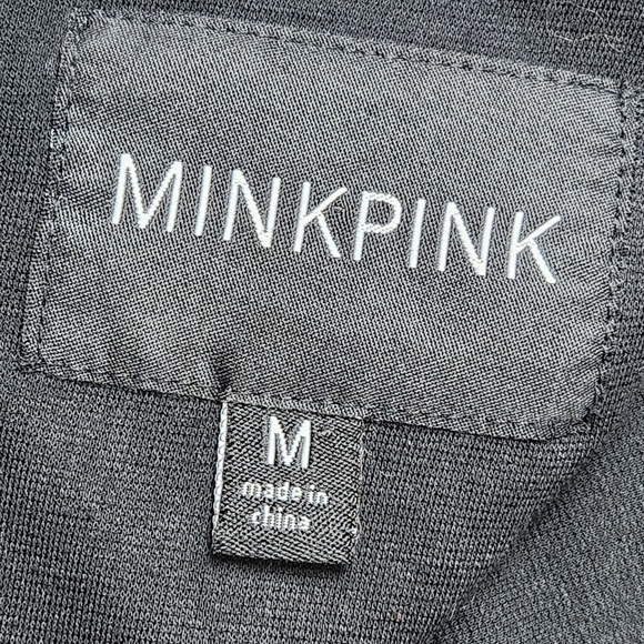 Size M Gold Sequin mini dress Scoop neck sleeveless gold black color MINKPINK - Picture 14 of 15